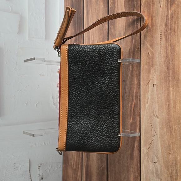 DOONEY & BOURKE PEBBLE GRAIN HANDBAG WRIST - Picture 4 of 9